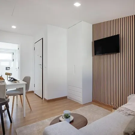 아파트 Seaside Comfy Flat