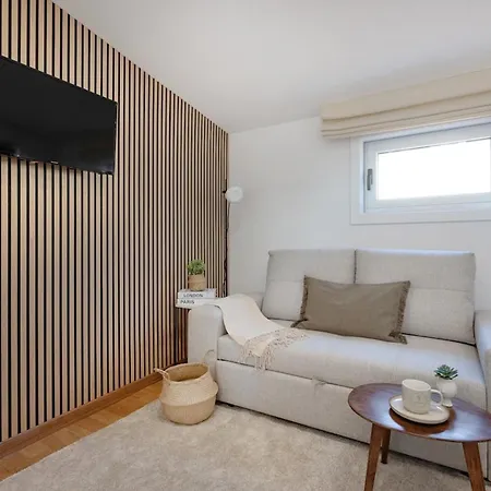 아파트 Seaside Comfy Flat